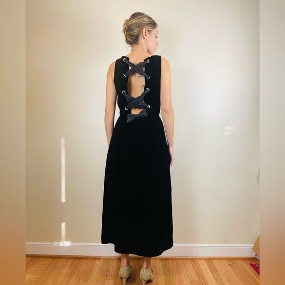 Victor Costa Vintage 60s Velvet Bow Back Gown - Picture 2 of 6